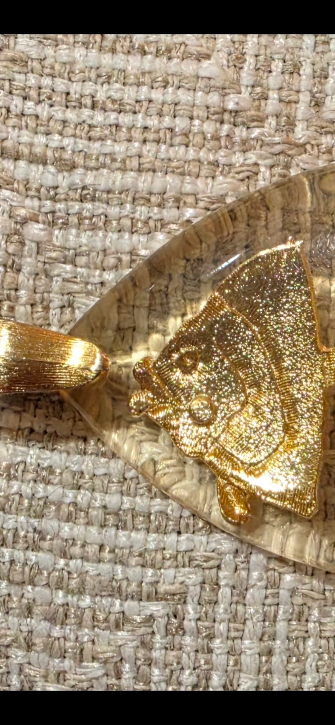 Vintage Lucite Fish Skeleton Pendant – Clear & Gold Statement Necklace